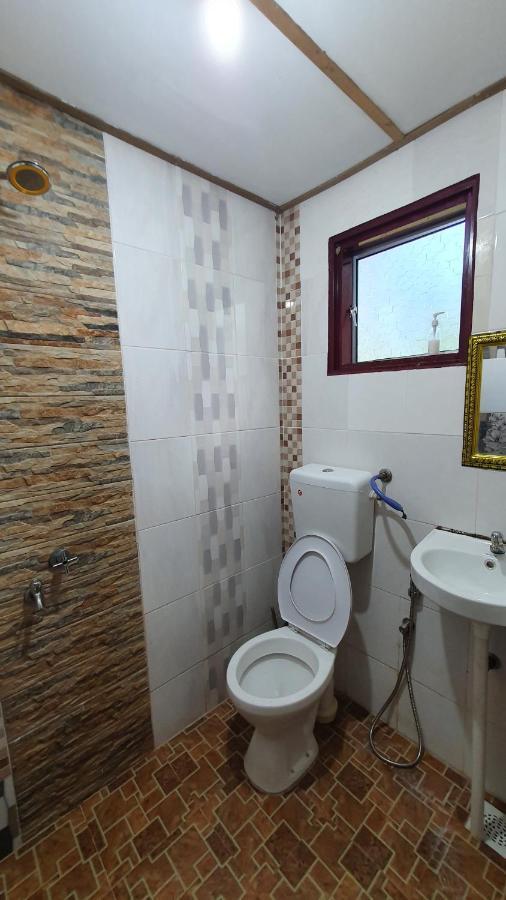 Chalet Kampong Semawar Kuala Kangsar Exterior foto